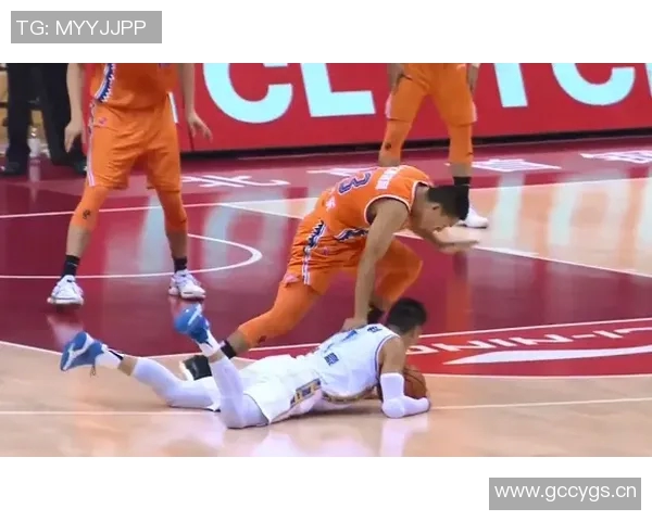 文班遭遇严密防守全场表现低迷仅得9分6失误难助球队取胜